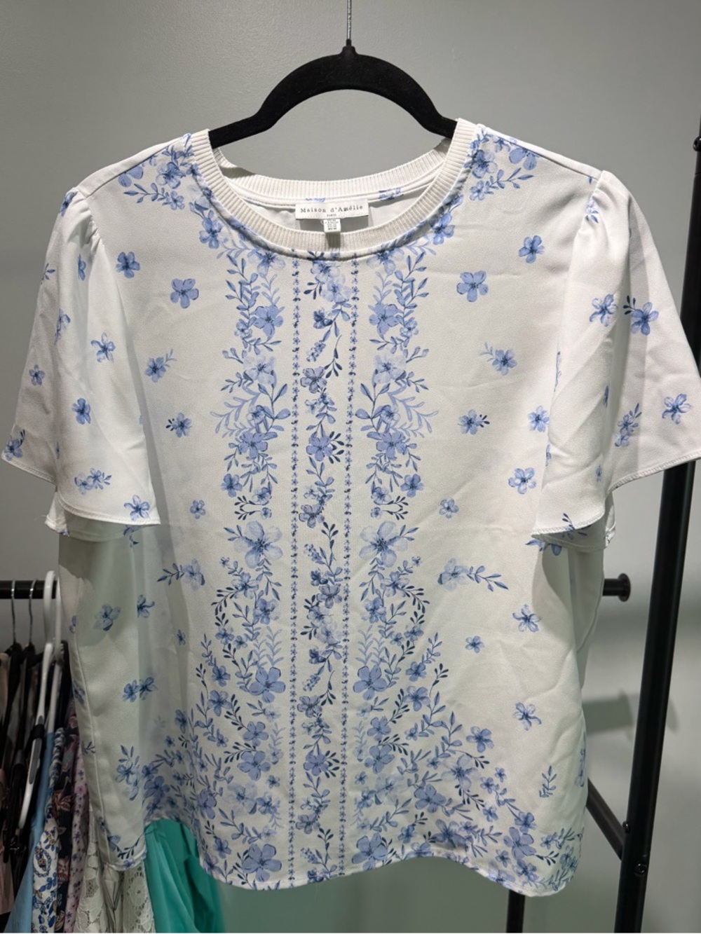 White & Blue floral blouse - M